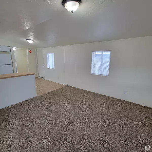 Riverdale, UT 84405,5648 S 1150 W #3