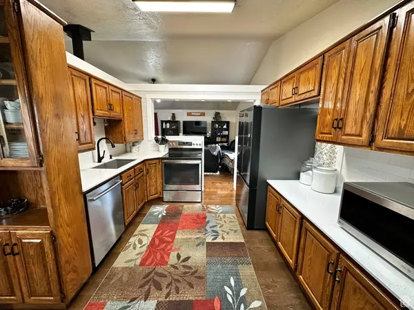 Plymouth, UT 84330,5130 W 20200 N