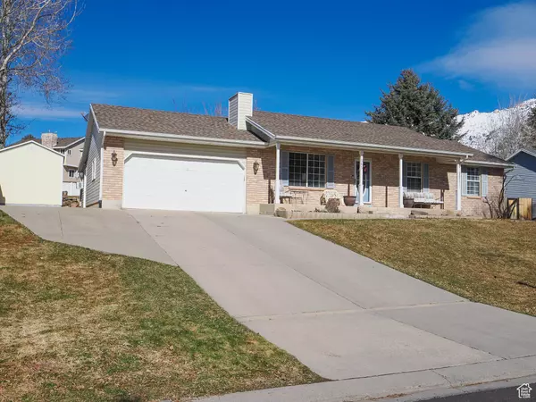 Alpine, UT 84004,565 HILLSIDE CIR