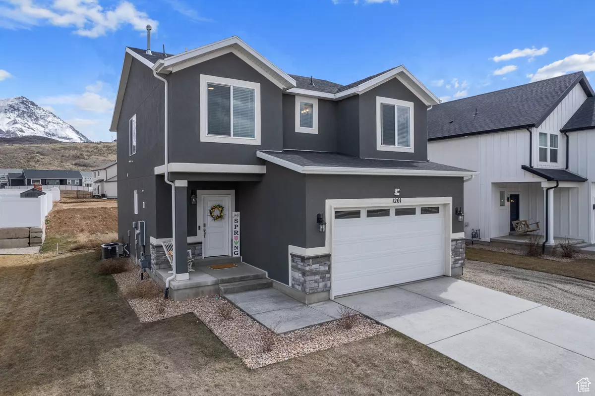 Santaquin, UT 84655,1201 S RED CLIFF DR #216