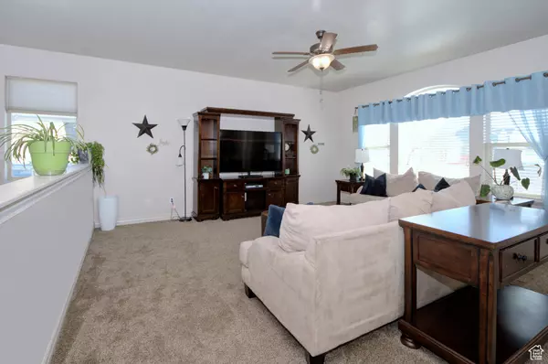 West Valley City, UT 84081,6436 W AMBER SKY CT S