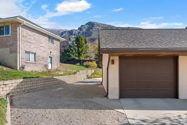 Pleasant Grove, UT 84062,1050 E GROVE DR