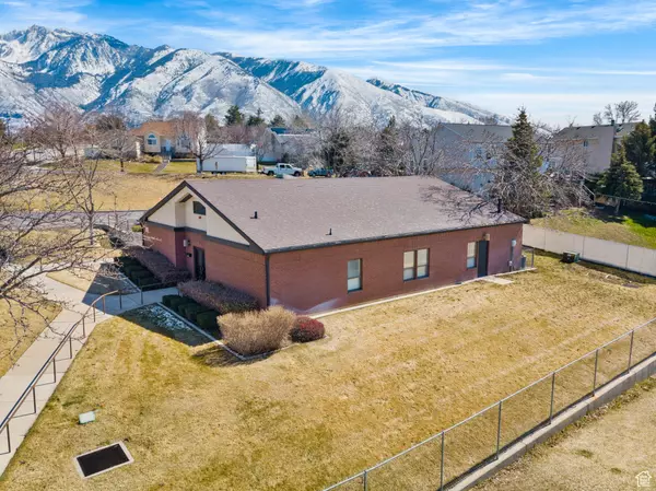 Sandy, UT 84094,1200 E SANDERS RD