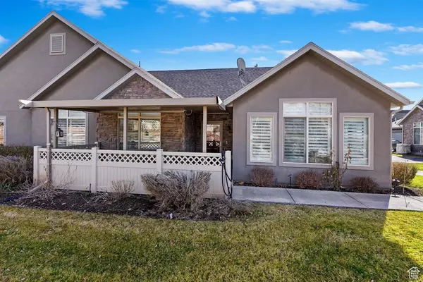 West Jordan, UT 84088,9214 S COVERED WAGON CIR W #B