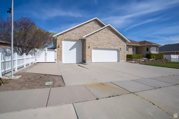 South Jordan, UT 84095,2388 W JORDAN HAVEN CT