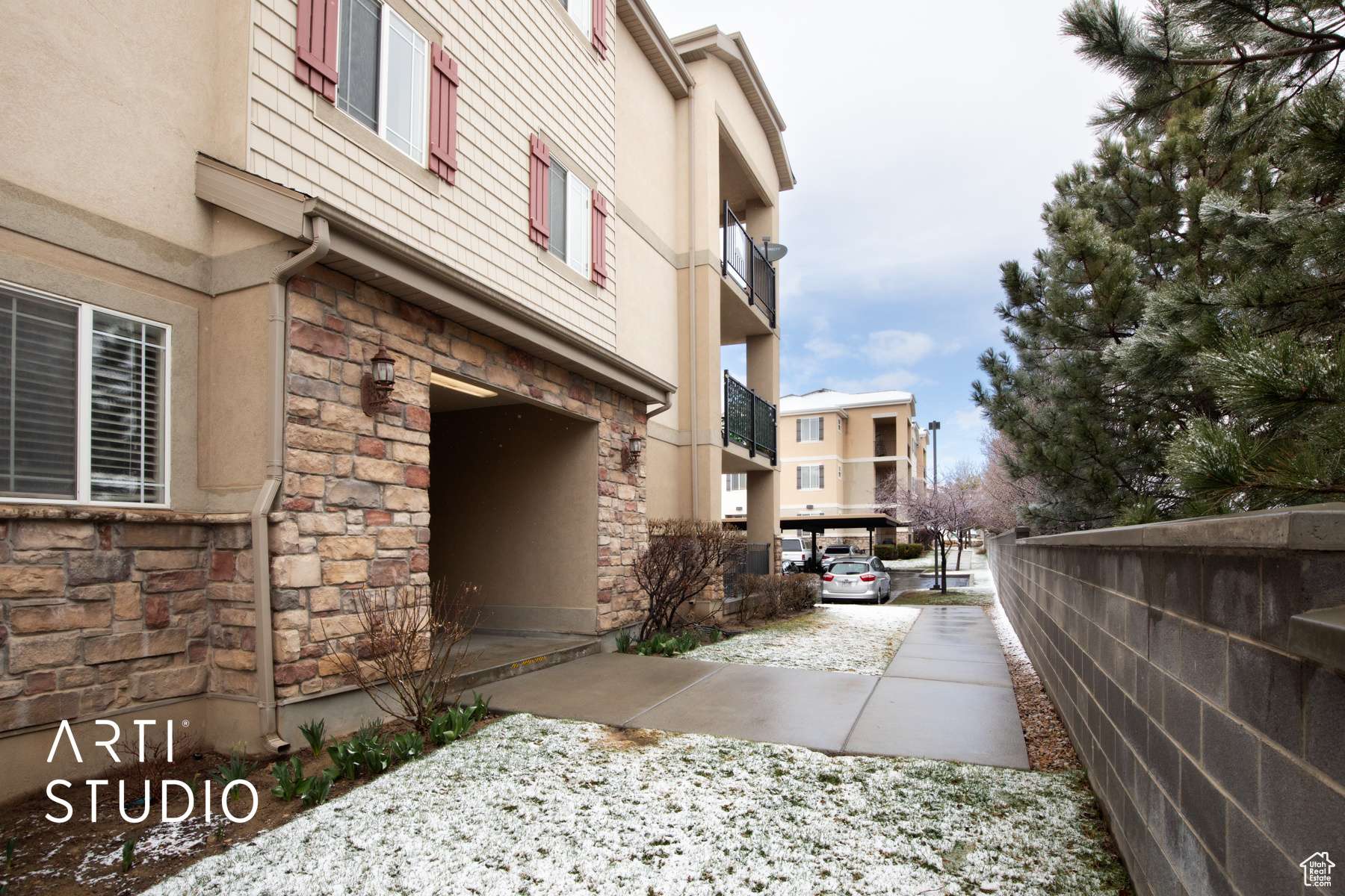 West Jordan, UT 84081,6301 W PASSENGER LN #F10