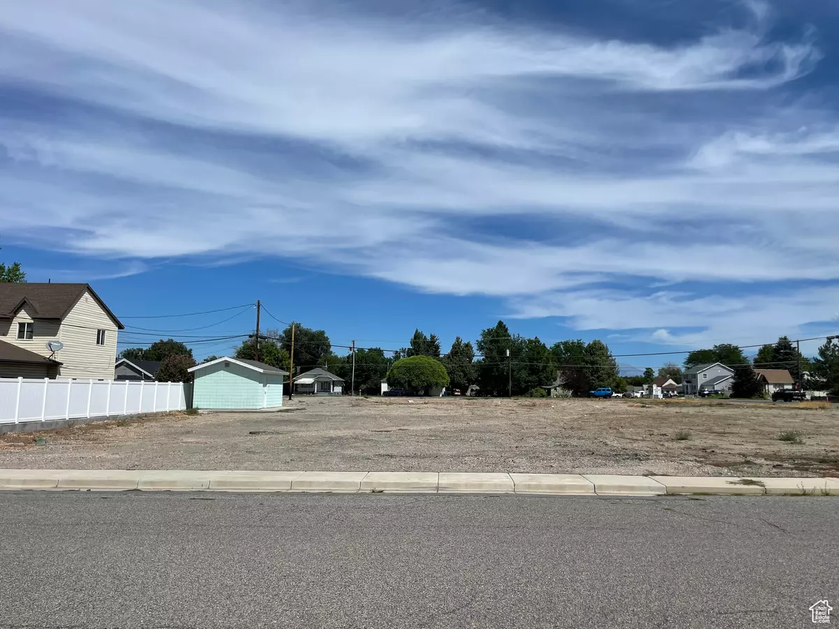 Payson, UT 84651,324 W 200 S #3