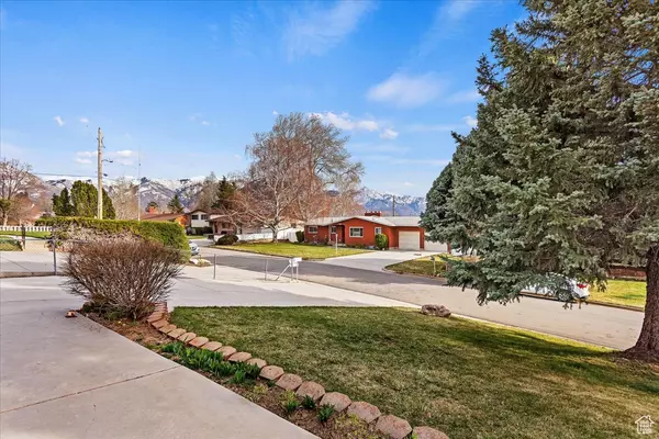 Pleasant View, UT 84414,1044 W 3925 N