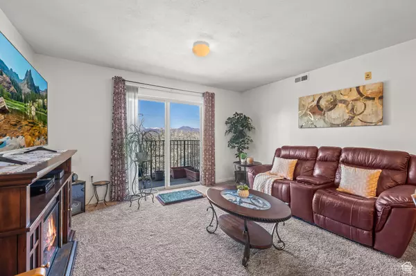 Cottonwood Heights, UT 84121,1205 E PRIVET DR #321