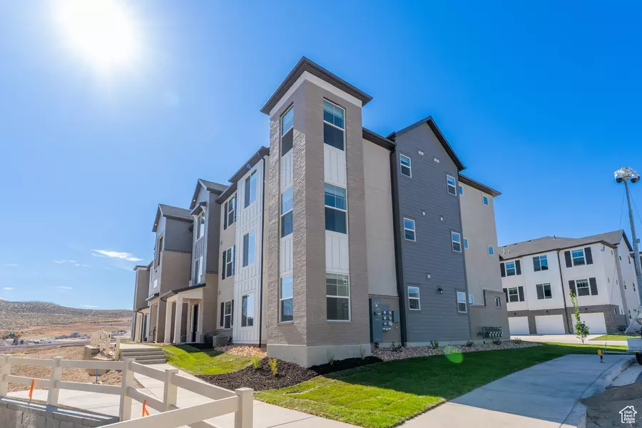 752 N FAVREAU LN #V304, Saratoga Springs, UT 84045