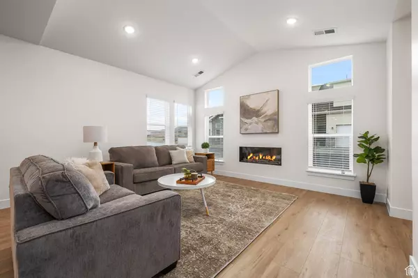 Saratoga Springs, UT 84045,1454 N UTAH COTTAGE DR #D