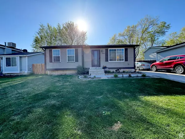 Taylorsville, UT 84129,5926 S BLUEMEADOW DR