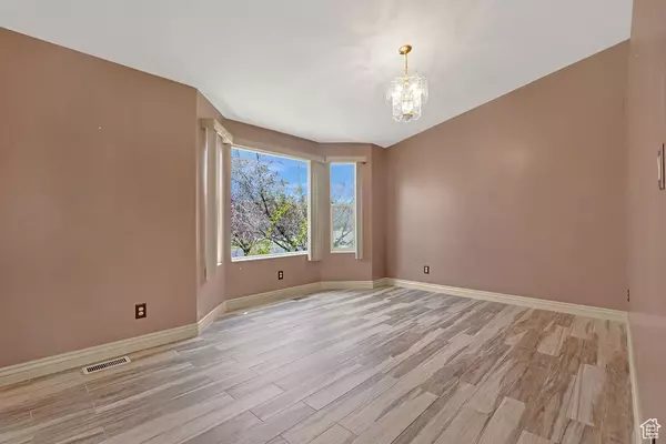 Farr West, UT 84404,3840 N 2800 W