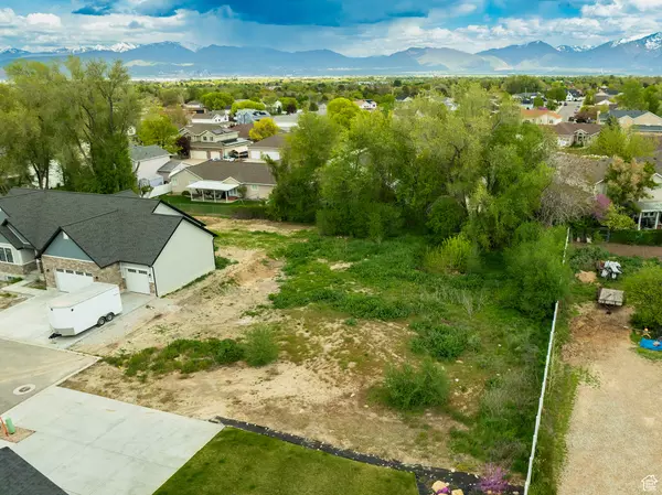 3779 S OLD WOOD PL W, West Valley City, UT 84120