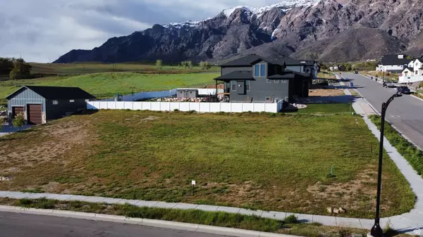 Pleasant View, UT 84414,1076 W 4150 N #3