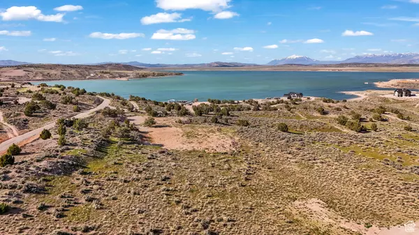 13061 S WARD BEACH, Levan, UT 84639