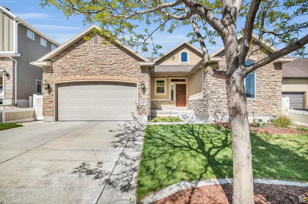 South Jordan, UT 84009,10457 S WALNUT CANYON LN