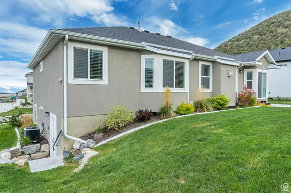 Eagle Mountain, UT 84005,7139 N HOLLOW CIR