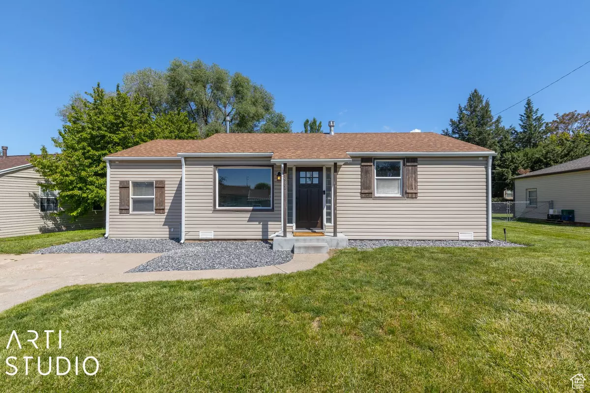 Layton, UT 84041,941 E GODDARD N