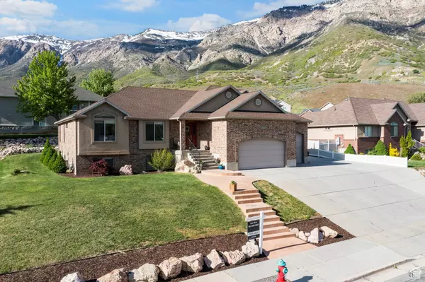 North Ogden, UT 84414,1182 E 3200 N