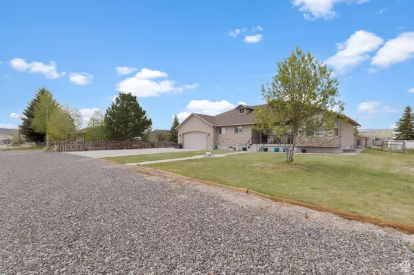 Loa, UT 84747,242 W 200 S