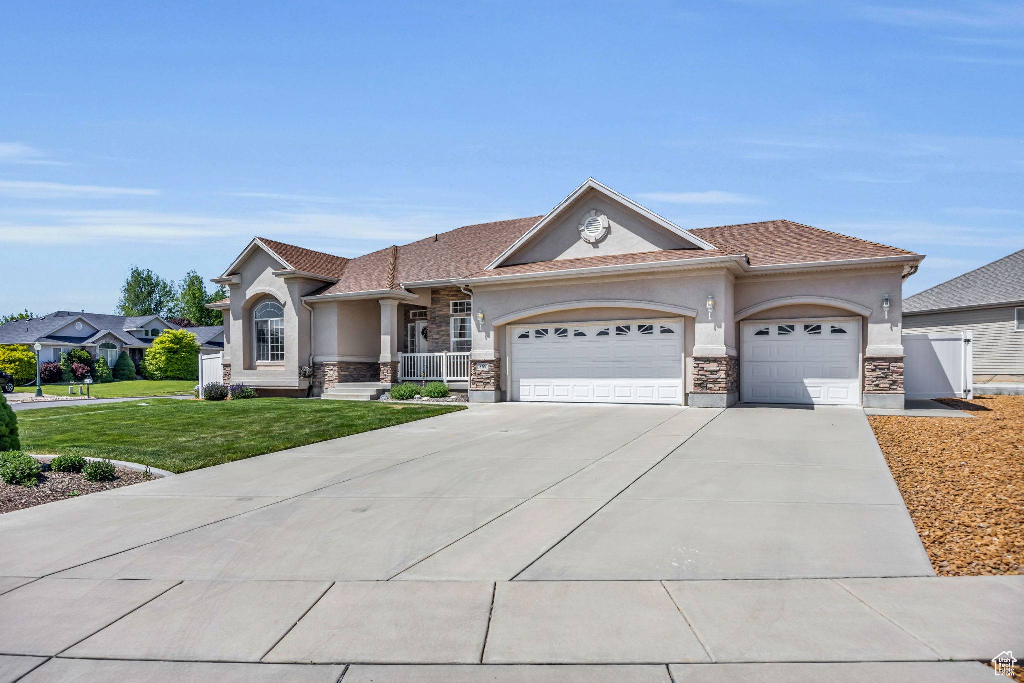 369 E 2200 S, Clearfield, UT 84015