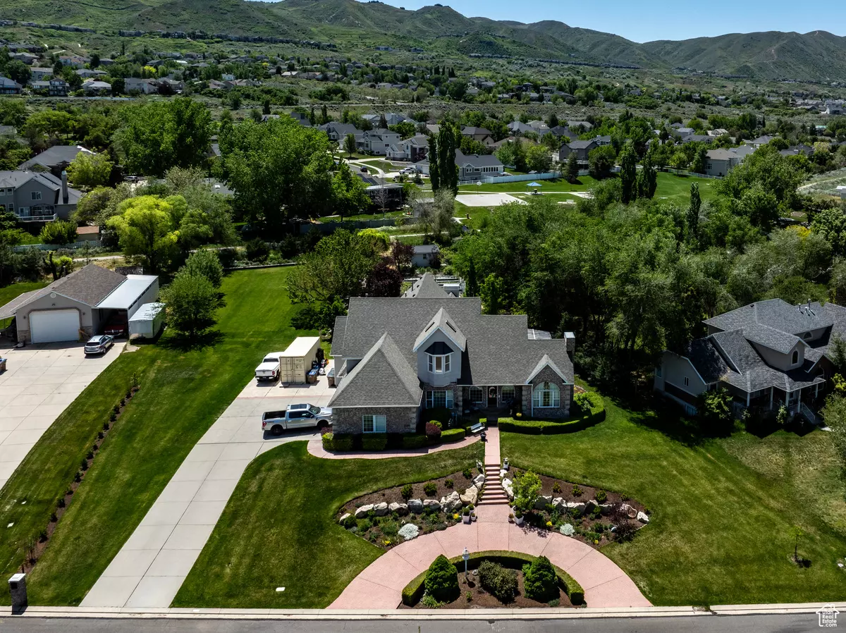 Draper, UT 84020,1194 E LONE PEAK LN