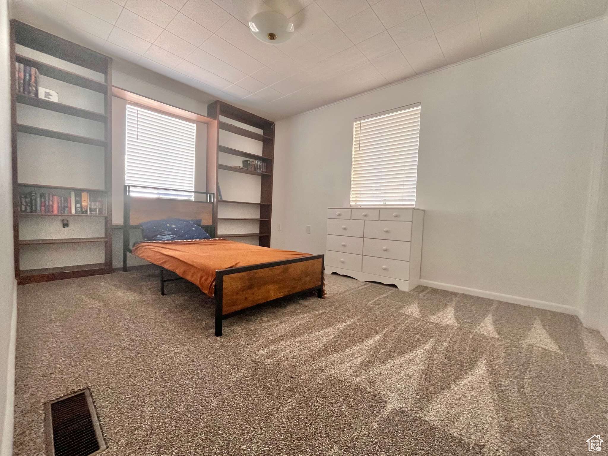 Sandy, UT 84070,91 W COTTAGE AVE