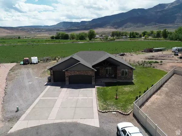 Annabella, UT 84711,374 E 410 N