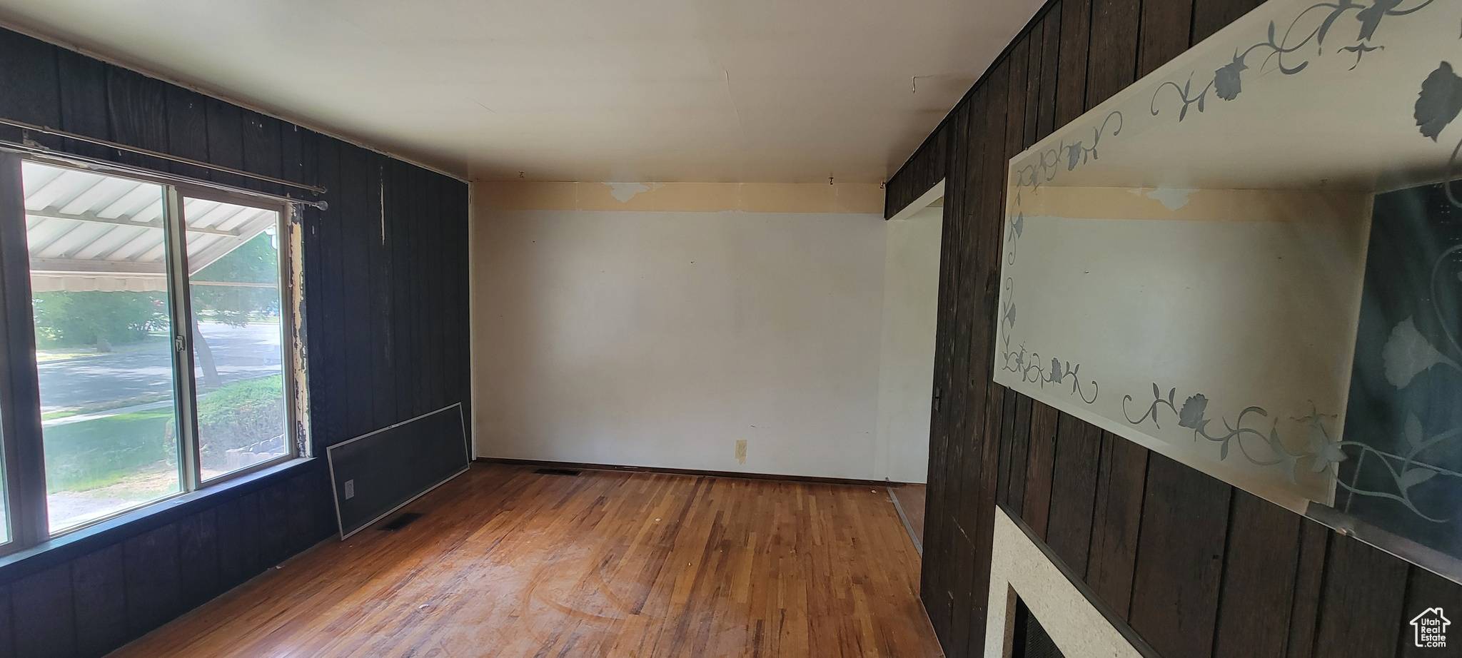 Salt Lake City, UT 84116,1450 N BARONESS PL W