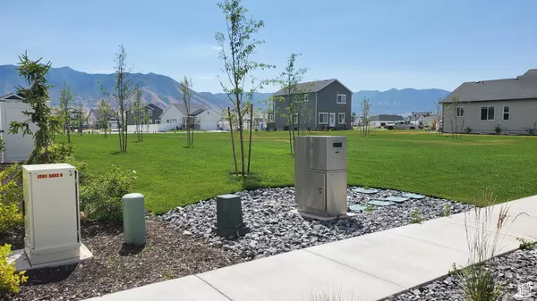 Stansbury Park, UT 84074,5702 N SAGEWOOD DR W #627