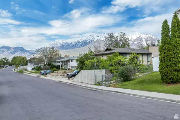 Orem, UT 84057,212 N 850 W