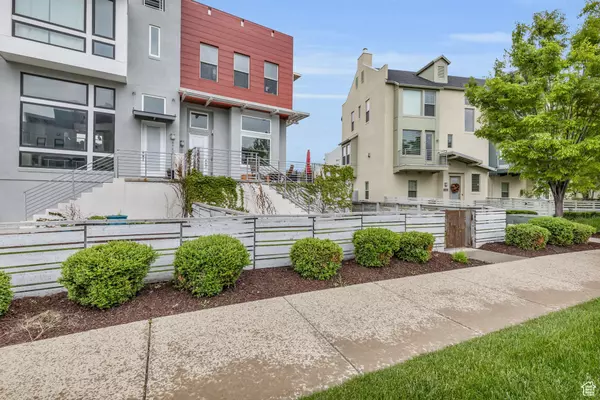 South Jordan, UT 84095,4759 W DAYBREAK RIM WAY S