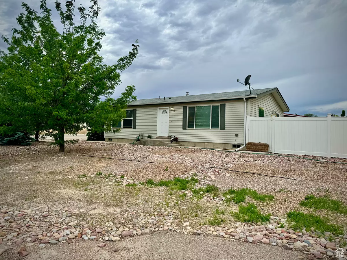 Vernal, UT 84078,715 N 3500 W