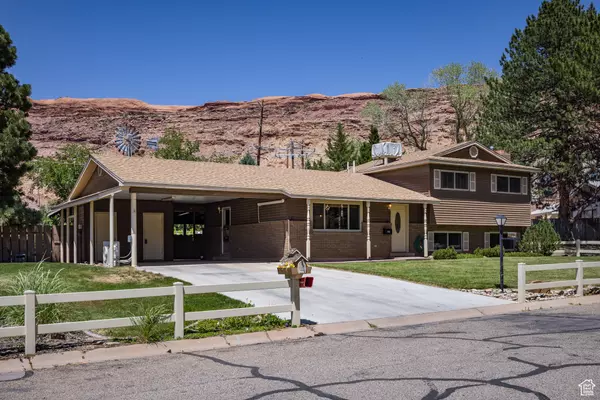 Moab, UT 84532,370 MARCUS CT