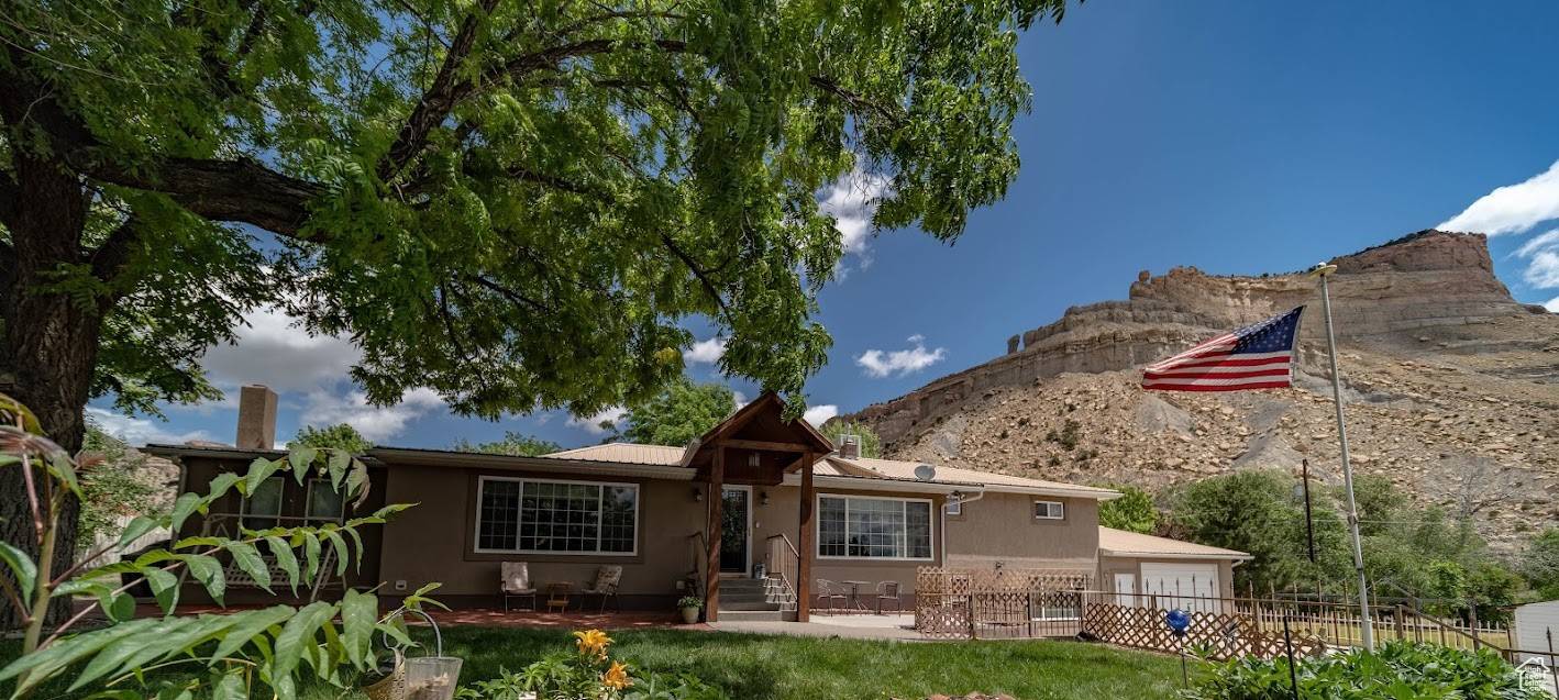 321 N MARTIN RD, Helper, UT 84526