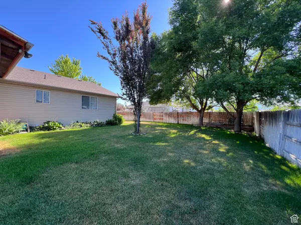 Nibley, UT 84321,857 W 2730 S