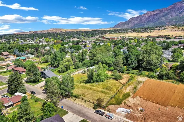 Pleasant View, UT 84414,304 W 3275 N #46