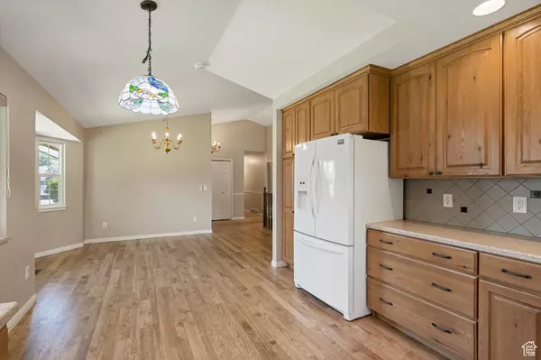 Washington Terrace, UT 84405,5483 S 250 E