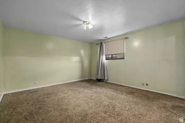 Taylorsville, UT 84123,760 W 4800 S