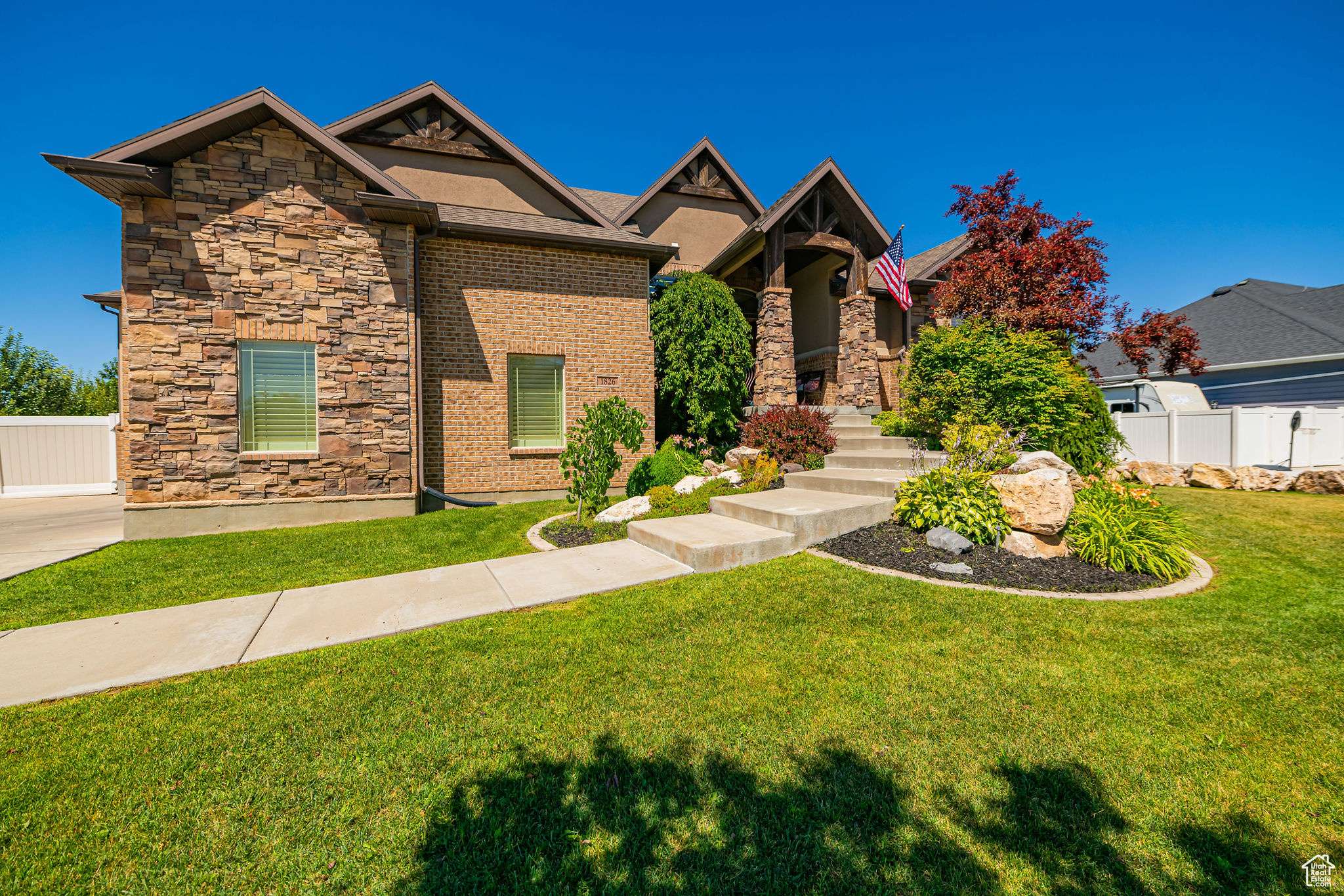 Syracuse, UT 84075,1826 S 3720 W