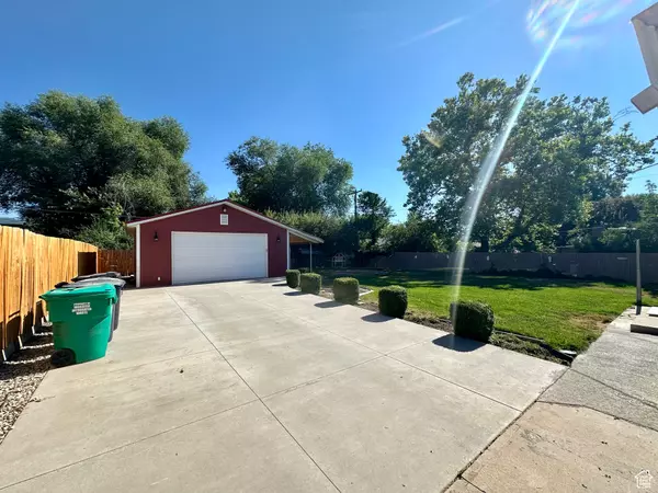 Woods Cross, UT 84087,743 W 1300 S