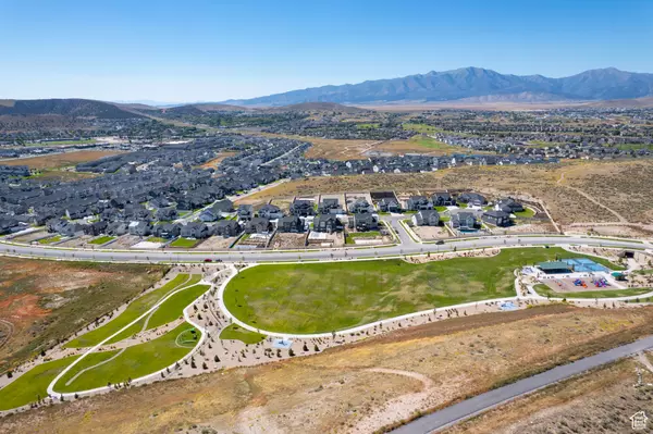 Saratoga Springs, UT 84045,687 N BENNEDICT DR #215