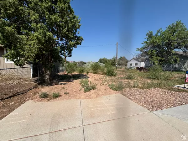 281 N 400 E, Roosevelt, UT 84066