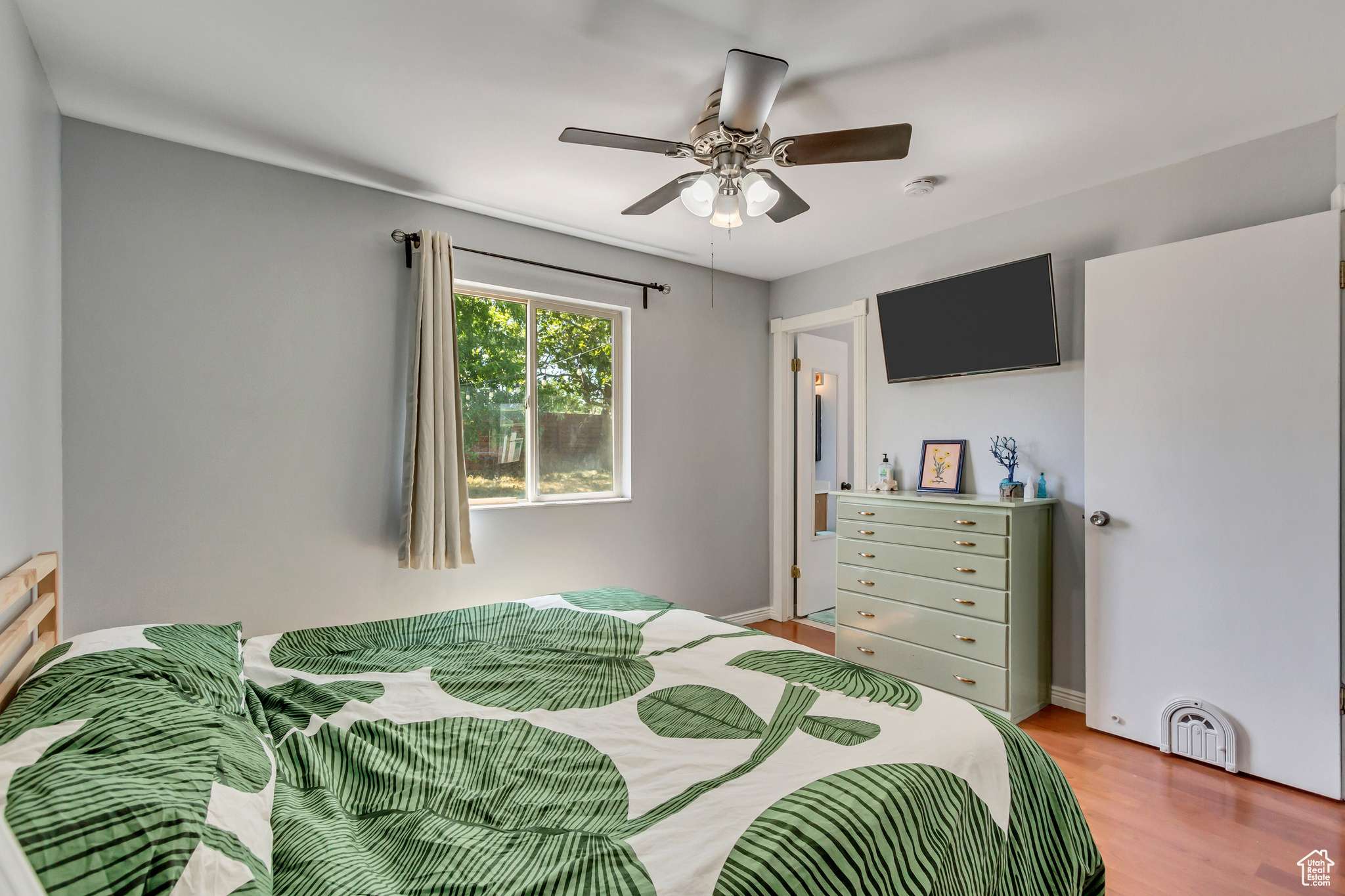 Salt Lake City, UT 84118,5982 S MISTY WAY W