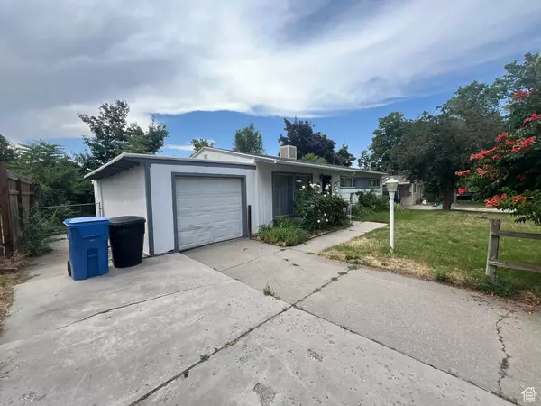 Cottonwood Heights, UT 84121,6846 S BROOKHILL DR