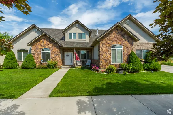 Provo, UT 84601,658 N RIDERWOOD W