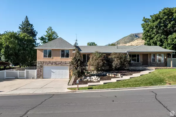 Centerville, UT 84014,395 E 300 N