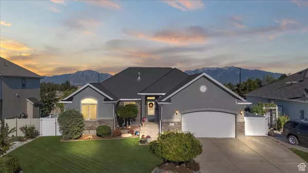 8259 S BOULDER CREEK RD,  West Jordan,  UT 84081