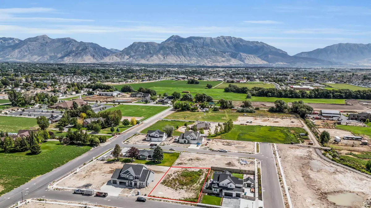 Lehi, UT 84043,1361 S 1960 W #19